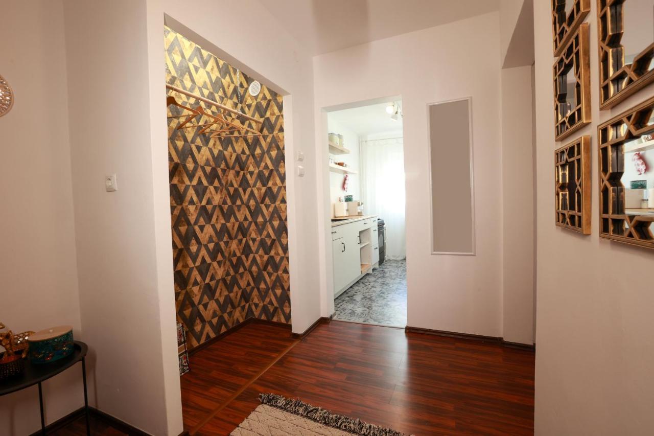 La Bloc - At The Block Apartment Букурещ Екстериор снимка